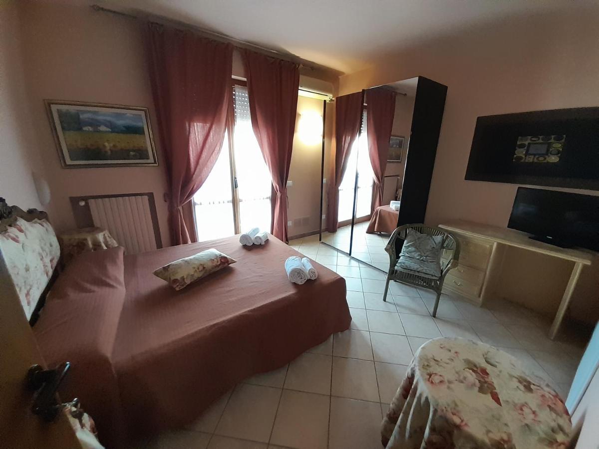 B&B La Casa Di Zia Lina Monsummano Terme Экстерьер фото